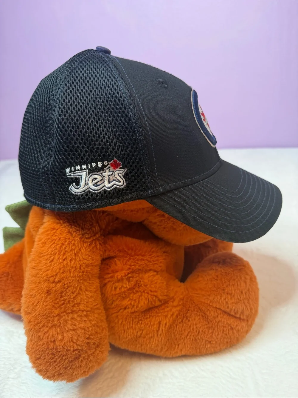New Era Winnipeg Jets 39THIRTY Mesh Flex Fit Hat L/XL NHL‎ Cap